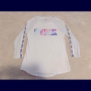 Victoria’s Secret PINK long sleeve tee.